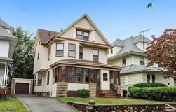 4 Claremont Pl #2 - Photo 1 of 1