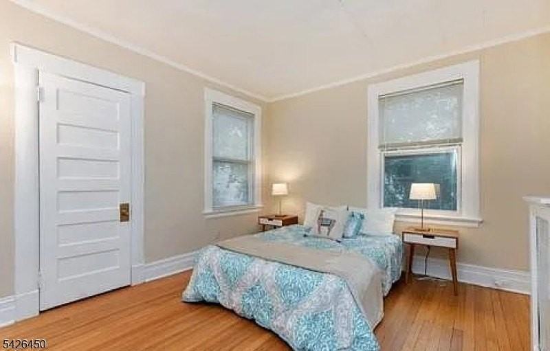 4 Claremont Pl #2 - Photo 6 of 12