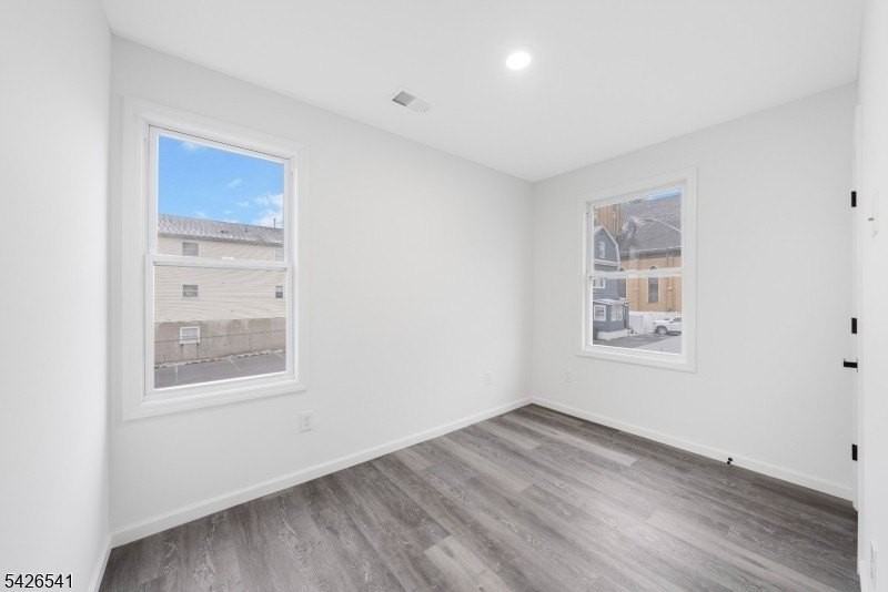 324 2nd St #2 - Photo 3 of 11