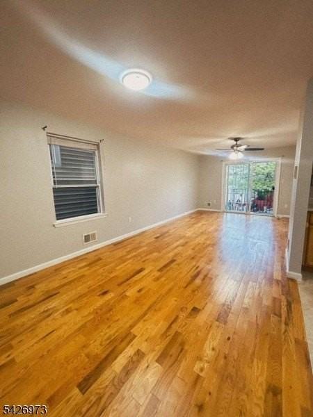 415 S 8th St - Photo 3 of 9