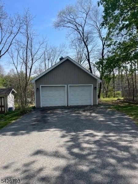 355 Elm St - Photo 4 of 13