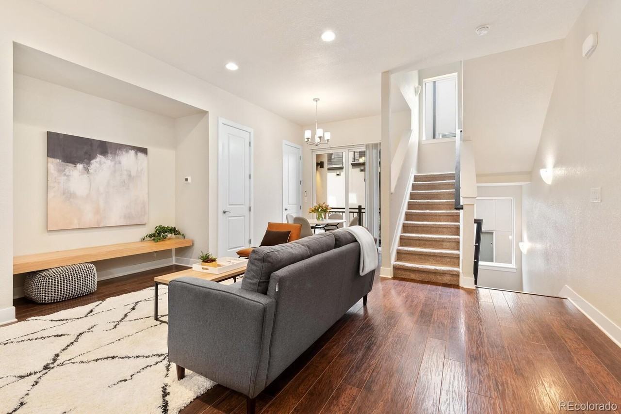 1635 KING ST - Photo 6 of 37