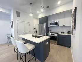 425 3rd St #215 - Photo 1 of 1