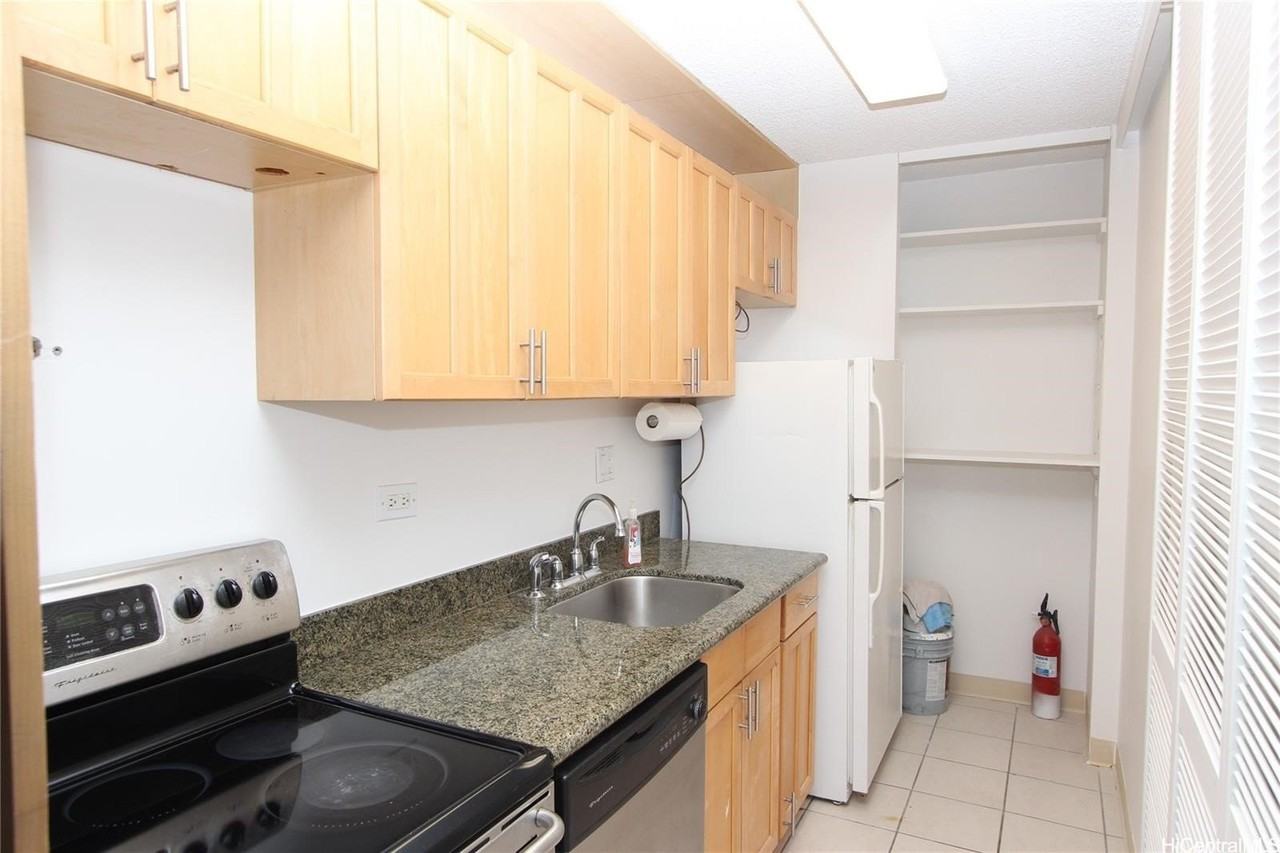 1630 Liholiho St #2105 - Photo 3 of 8