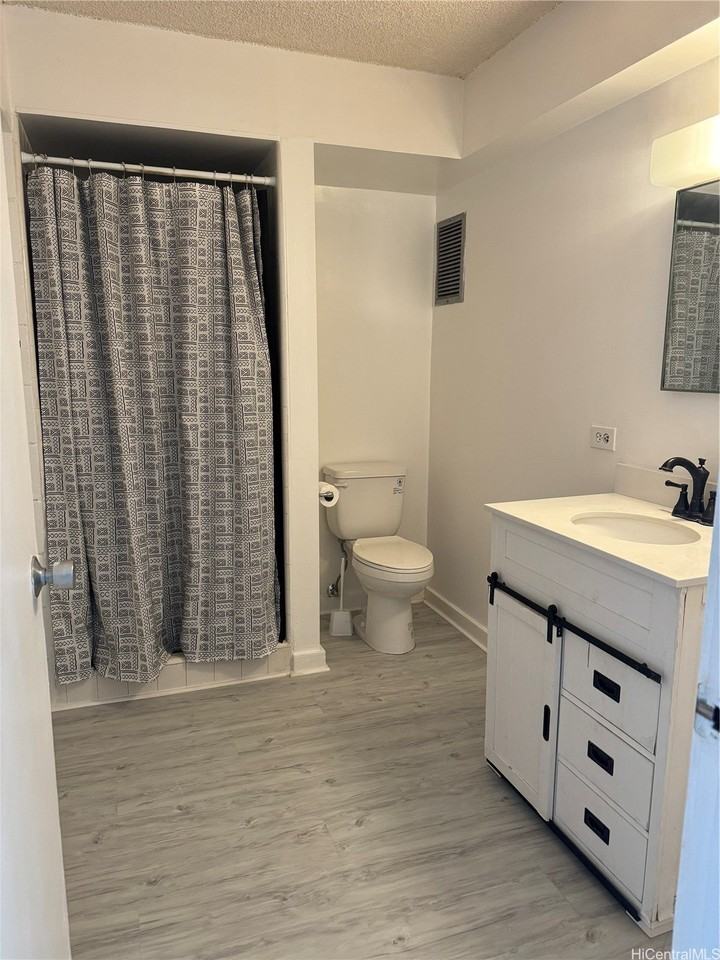 1550 Wilder Ave #B304 - Photo 2 of 6