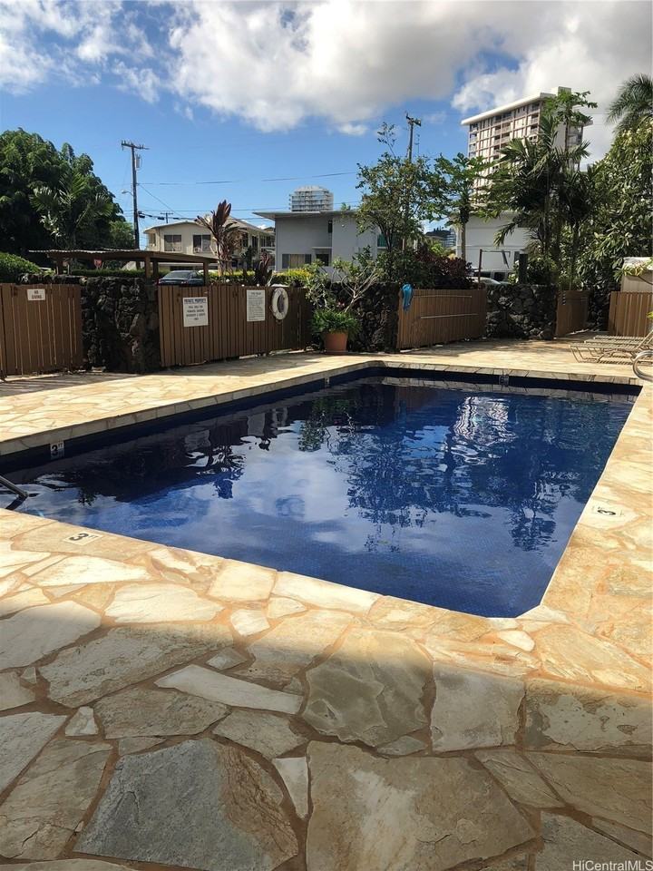 1550 Wilder Ave #B304 - Photo 4 of 6