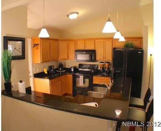 216 Kestrel Ct - Photo 2 of 34