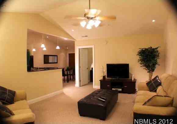 216 Kestrel Ct - Photo 4 of 34