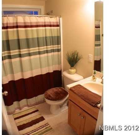 216 Kestrel Ct - Photo 6 of 34