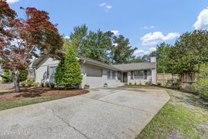 featured image of 402 Spike Rush Ct