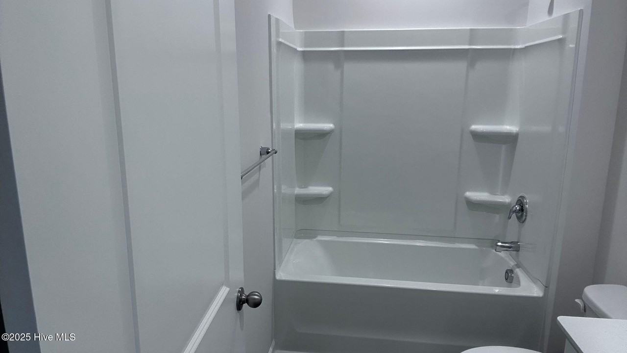 4619 Slatestone Dr - Photo 6 of 25