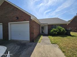 featured image of 2603 Richard Dr #B