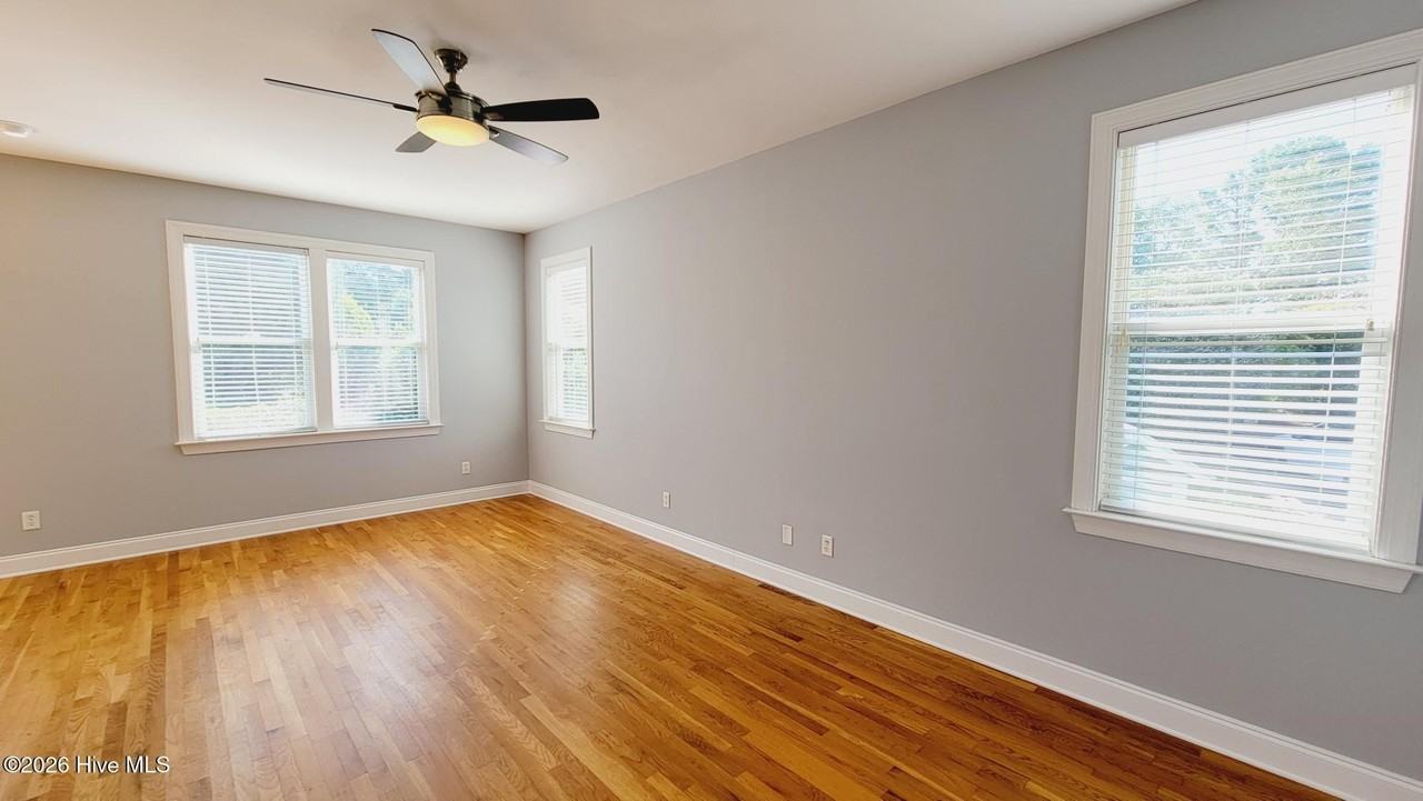 104 Durands Lndg - Photo 4 of 32