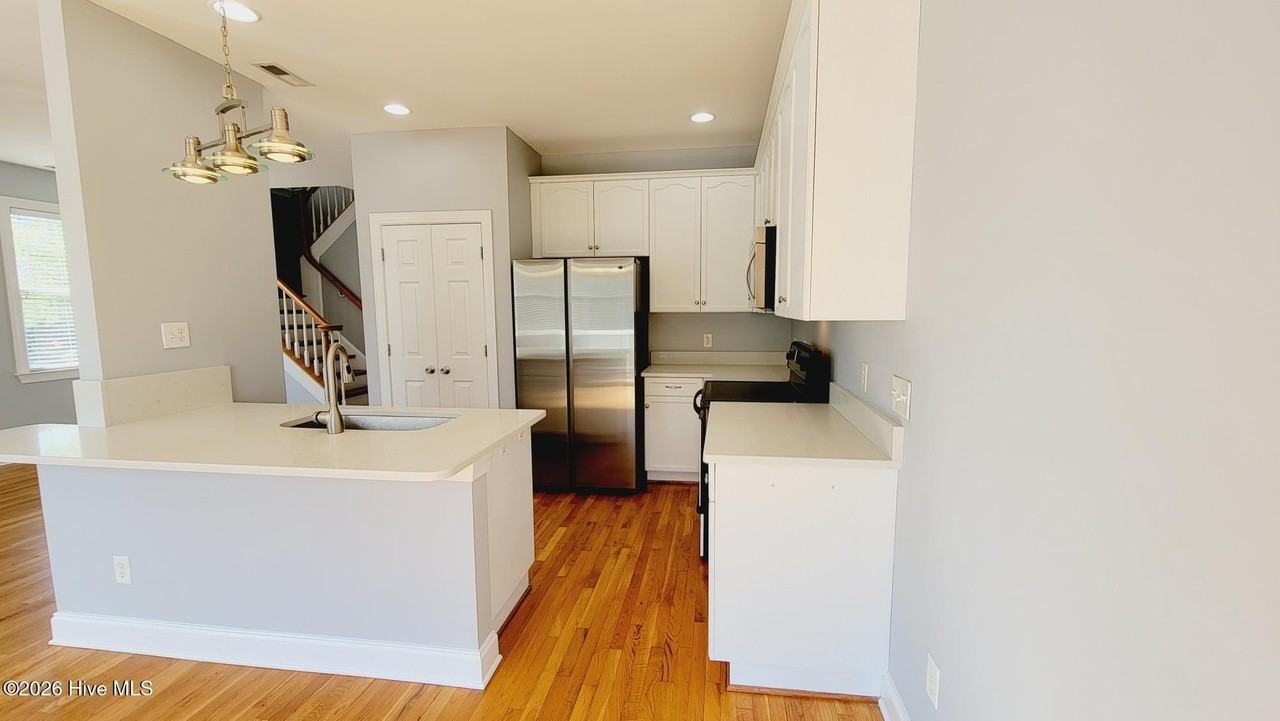 104 Durands Lndg - Photo 7 of 32