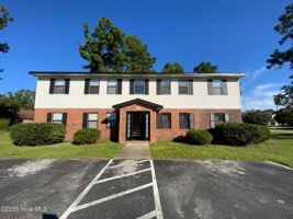 featured image of 100 Ravenwood Dr #A