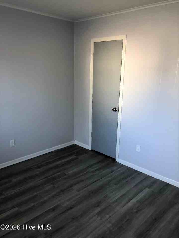 100 Ravenwood Dr #A - Photo 6 of 8