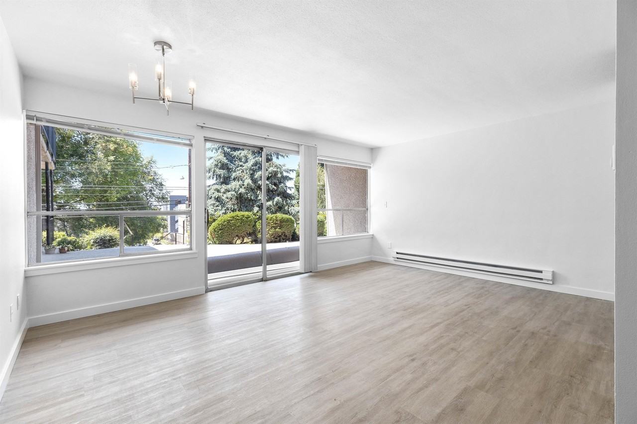 1330 12th Avenue South // Beacon Point - Photo 3 of 11