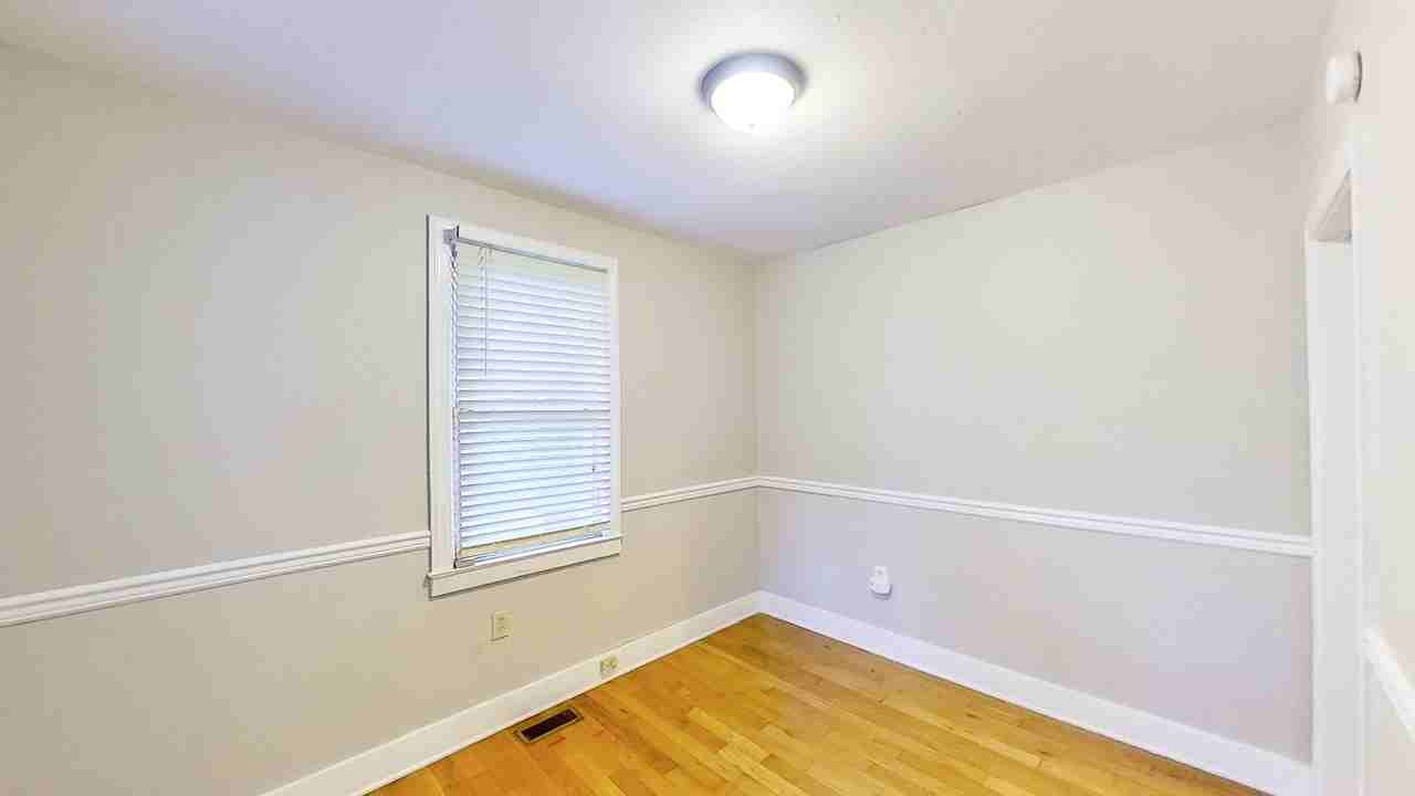 1506 Pendleton Rd - Photo 4 of 13