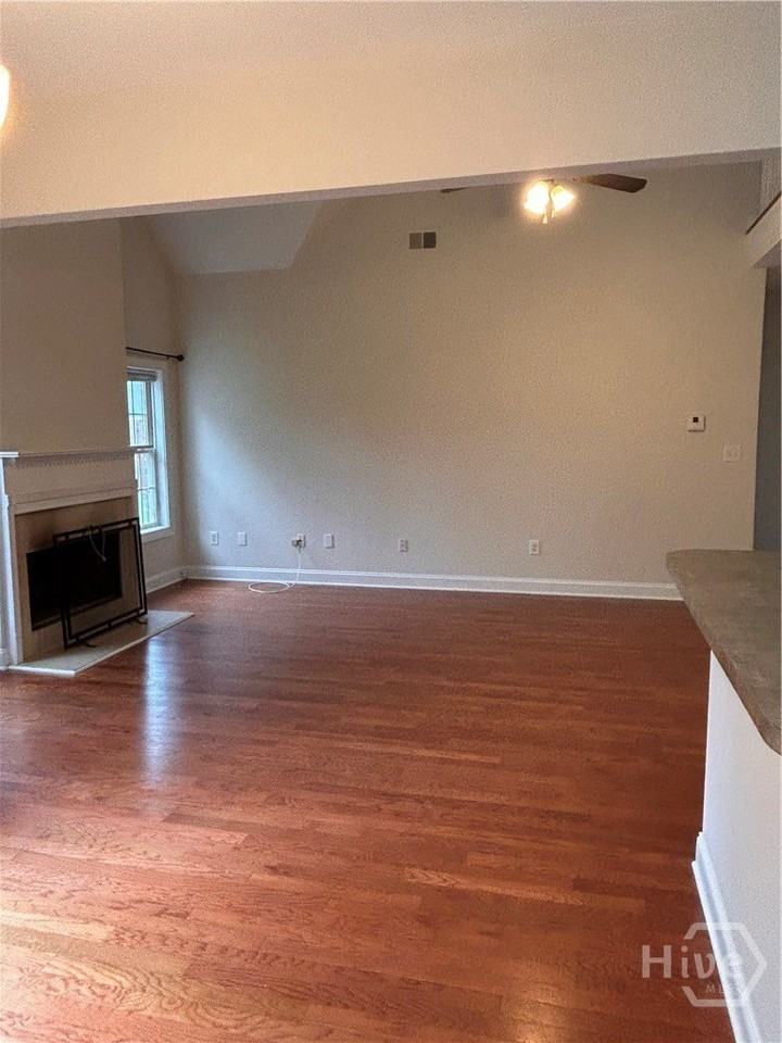 1111 Brookshire Dr - Photo 3 of 16