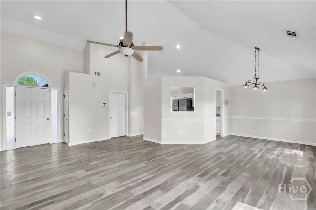 175 Salt Landing Cir - Photo 3 of 32