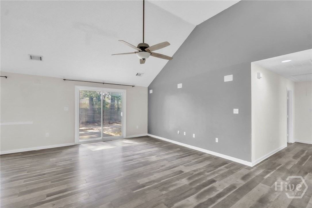 175 Salt Landing Cir - Photo 5 of 32