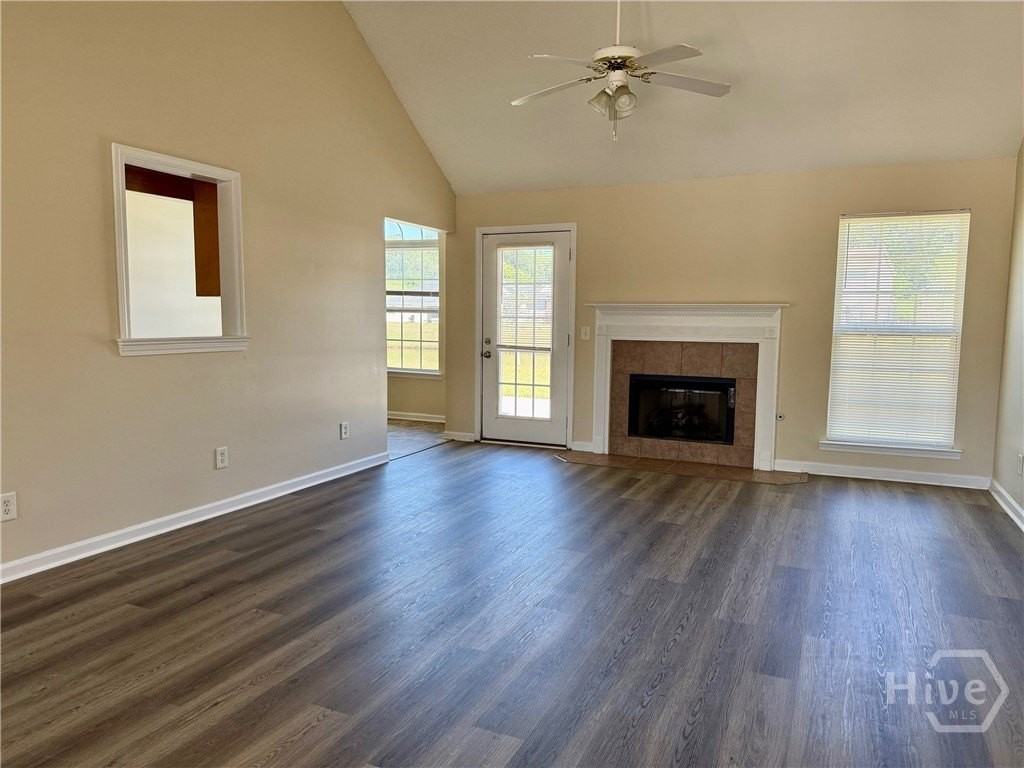 226 Pampas Dr - Photo 2 of 16