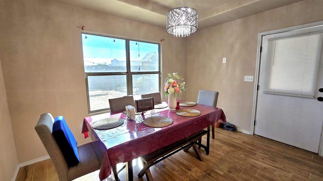 307 Santander Dr - Photo 6 of 17