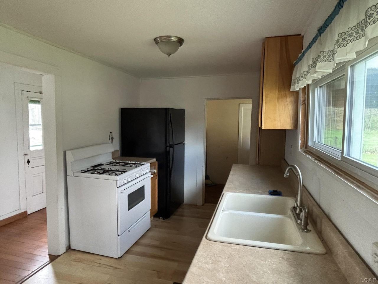 3748 Black Hwy - Photo 4 of 15