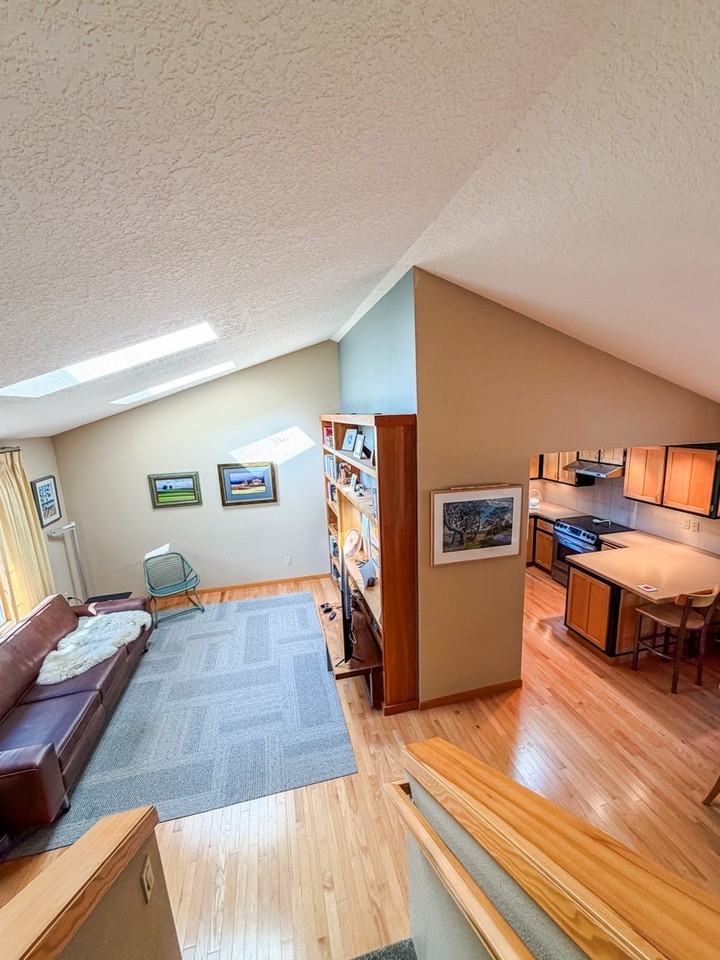 2905 Ne 26th St #1 - Photo 4 of 18