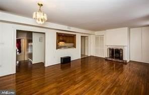 824 S Bond St - Photo 3 of 20