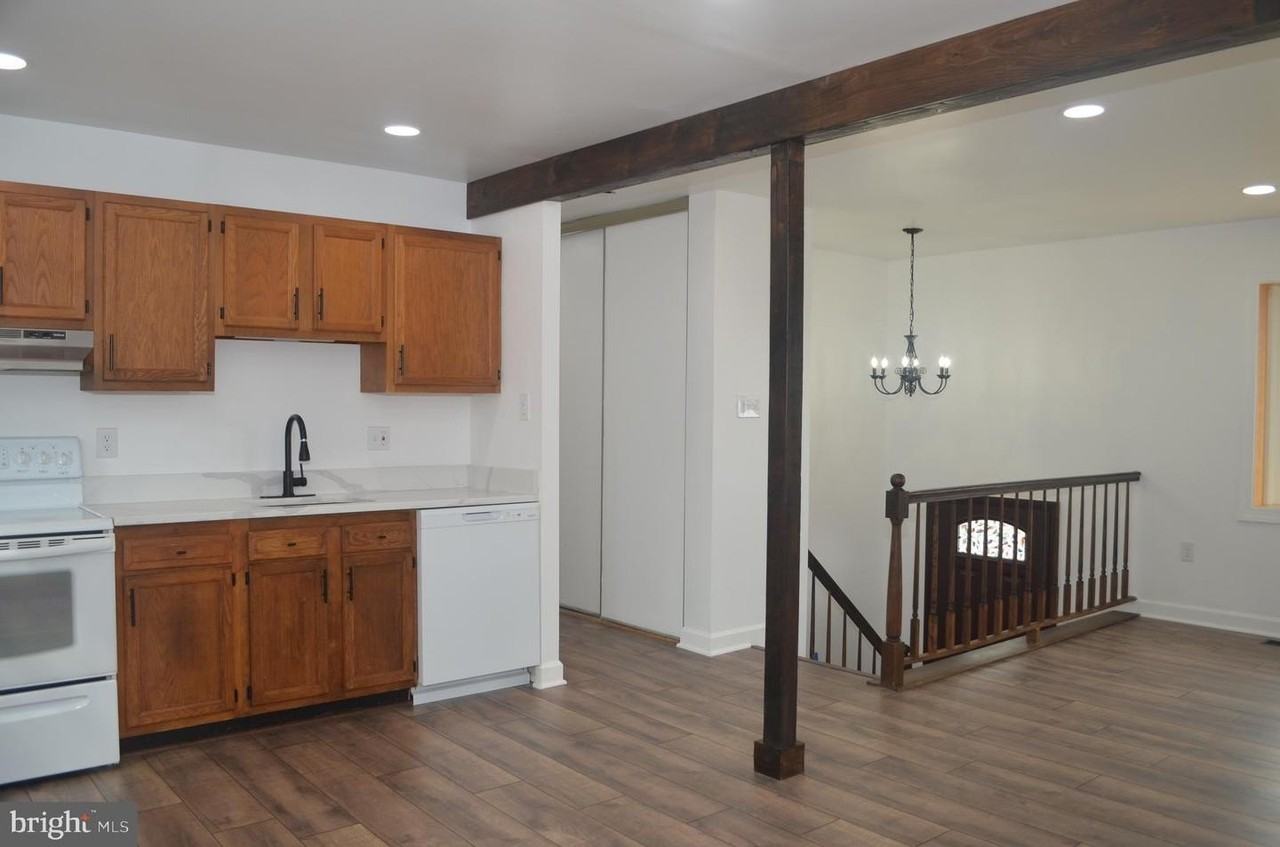 267 Longford Ct - Photo 7 of 33