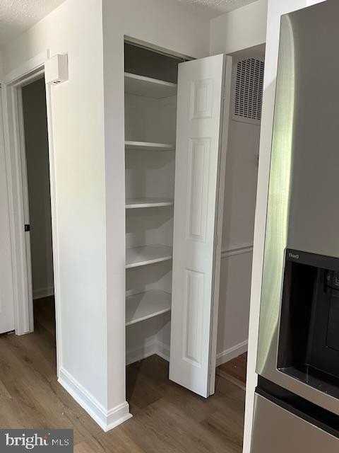 7511 Weatherby Dr - Photo 6 of 29