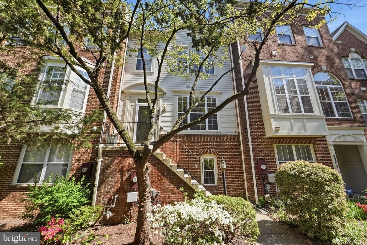 9702 Athletic Way - Photo 3 of 29