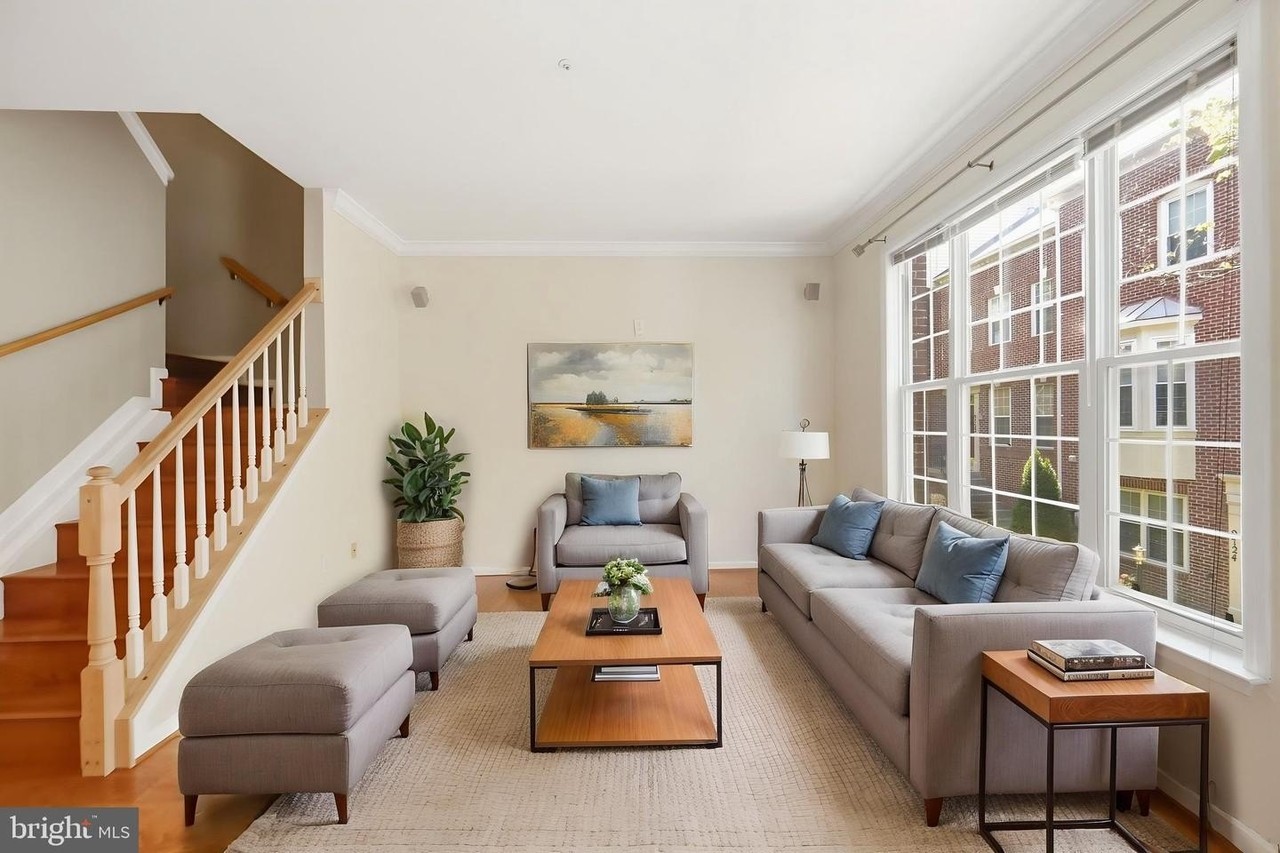 9702 Athletic Way - Photo 4 of 29