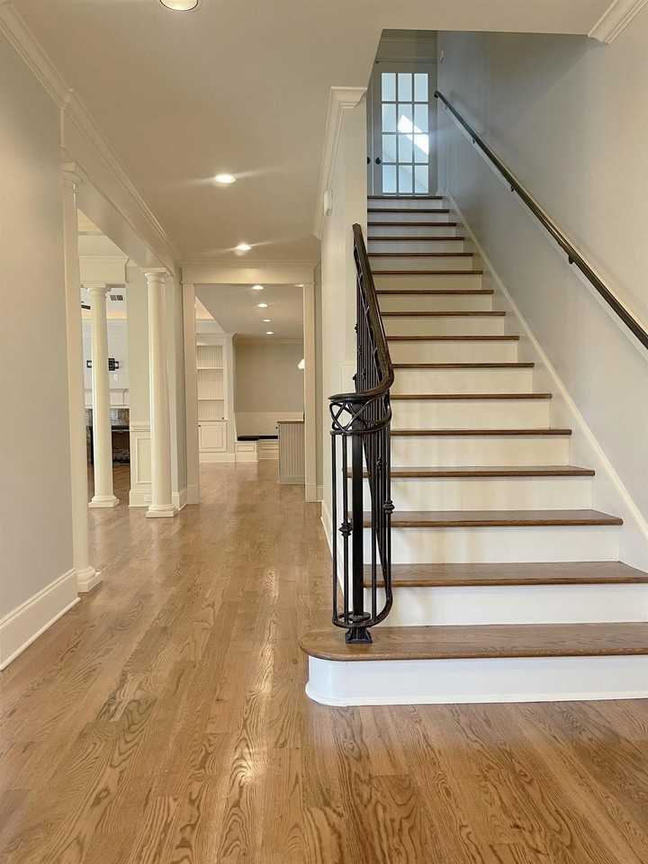 1820 Enclave Hollow Ln - Photo 5 of 24