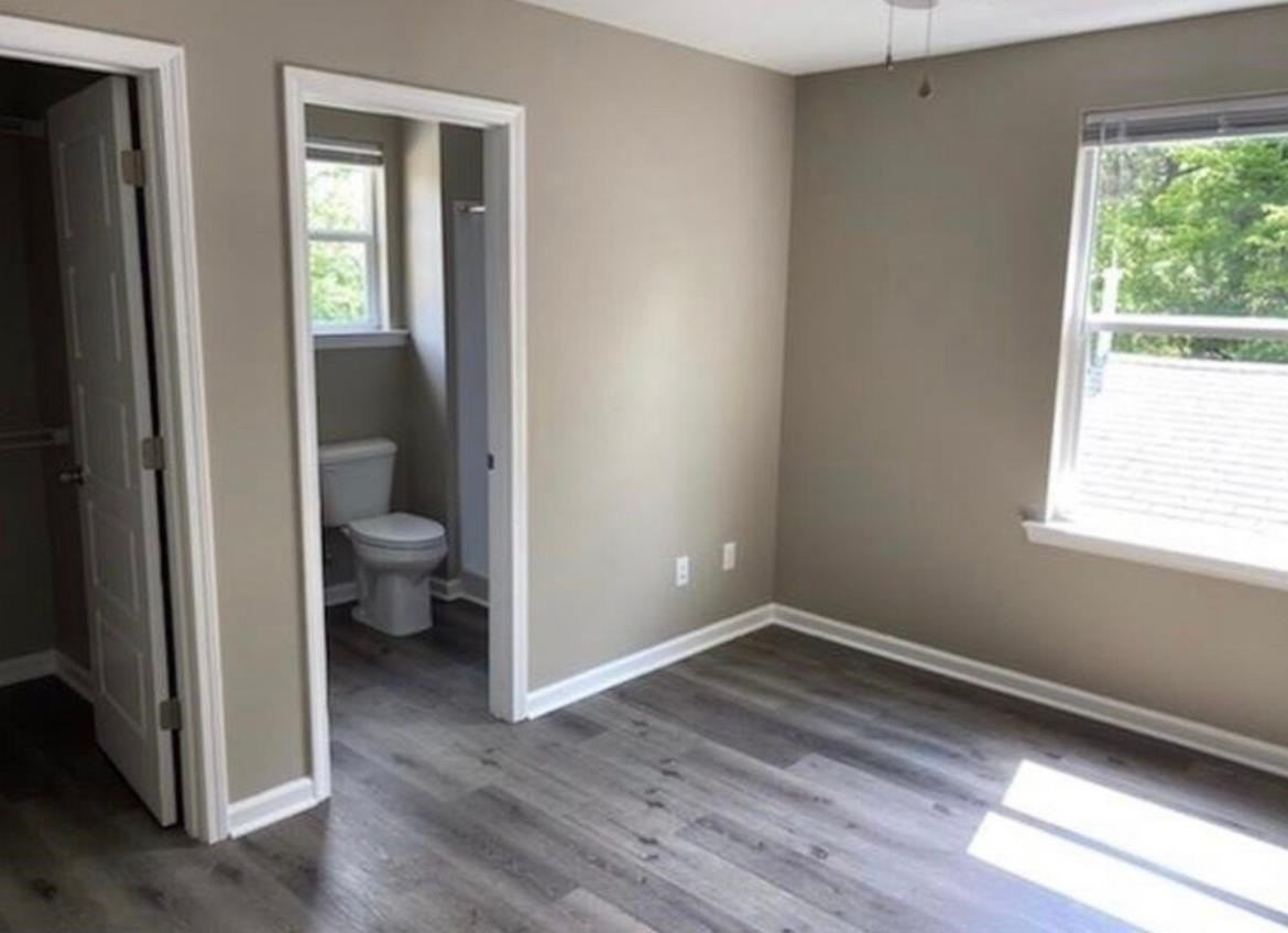 2395 Avery Ave - Photo 3 of 9