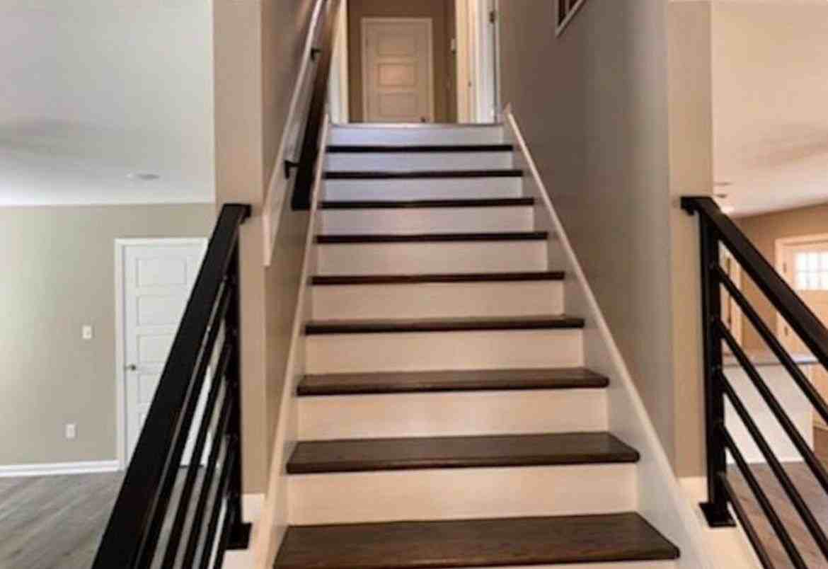 2395 Avery Ave - Photo 7 of 9