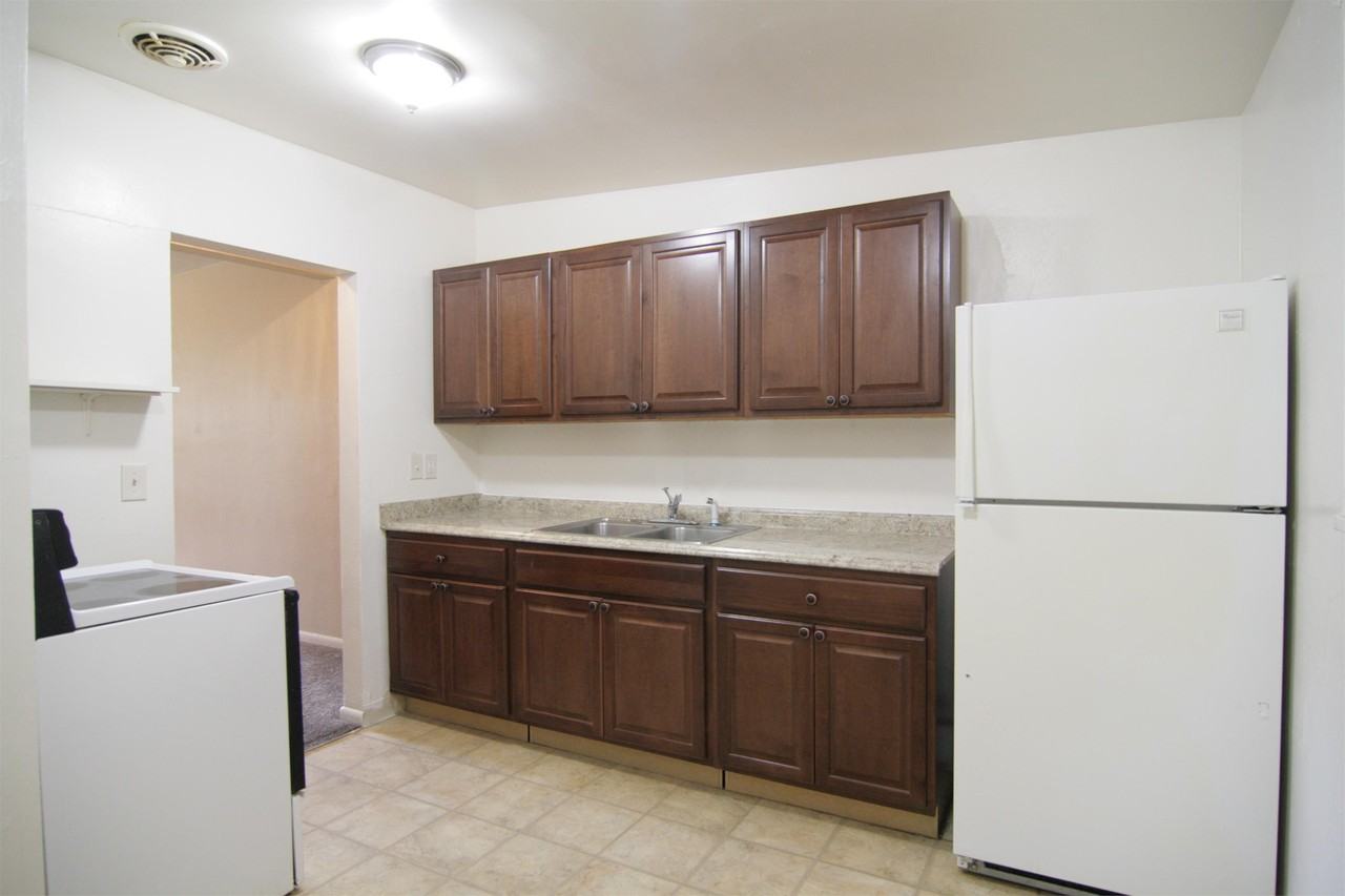 Ida Terrace Apartments-New - Photo 5 of 8