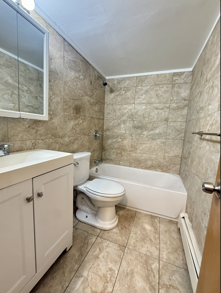 6014 Springfield Avenue - Photo 4 of 6