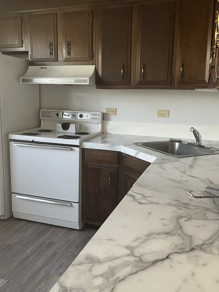 301 Hartzell Drive - Photo 7 of 26