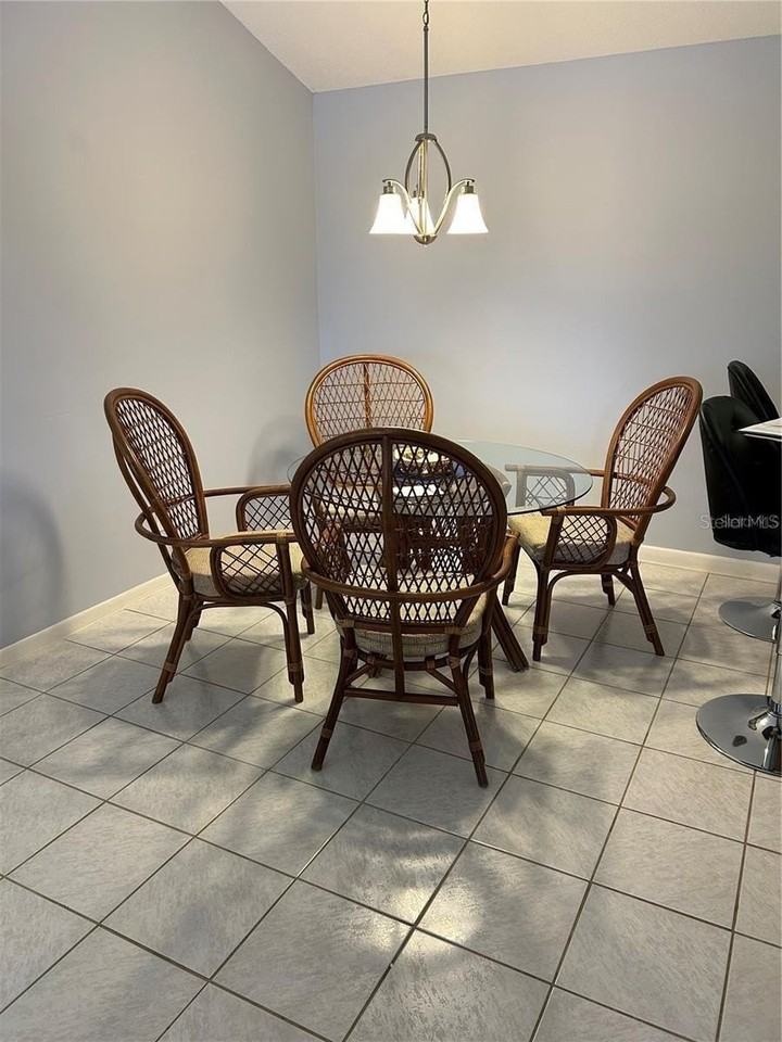 744 White Pine Tree Rd #207 - Photo 5 of 14