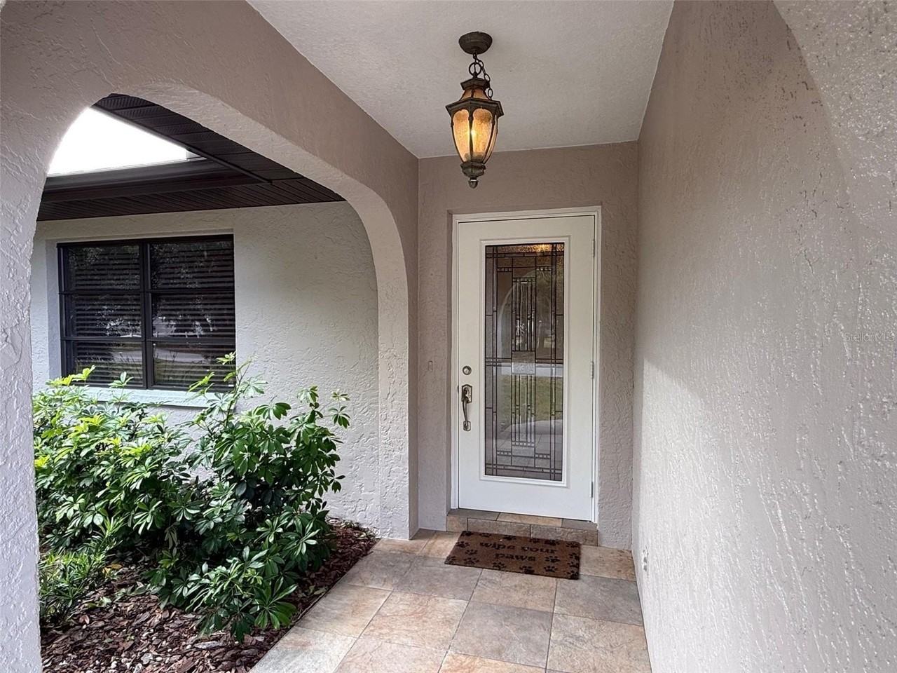 20979 Lawson Ave - Photo 3 of 22