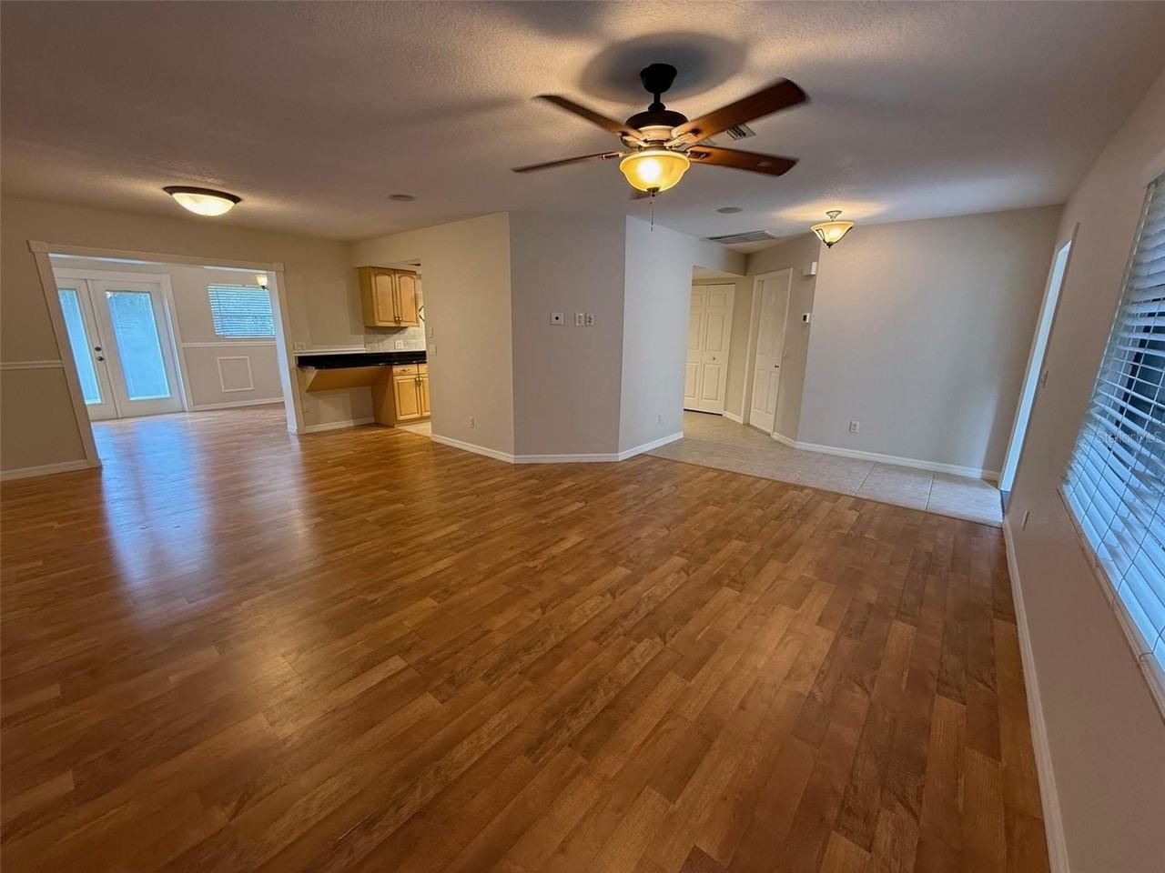 20979 Lawson Ave - Photo 4 of 22