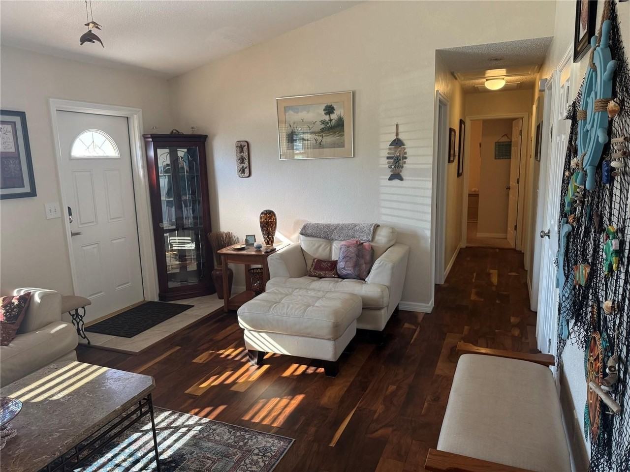 4399 Mundella Cir - Photo 3 of 22