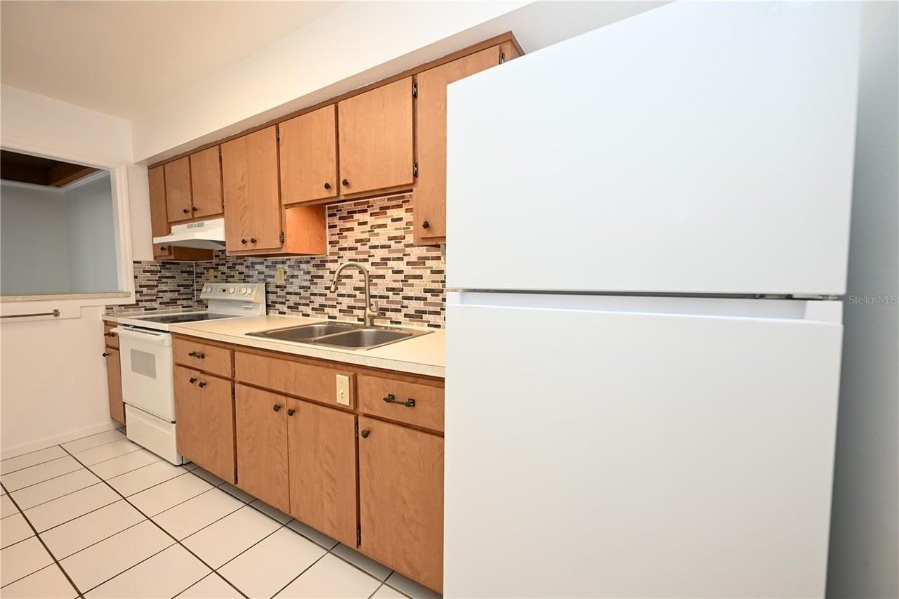 2227 9th St Se - Photo 6 of 20