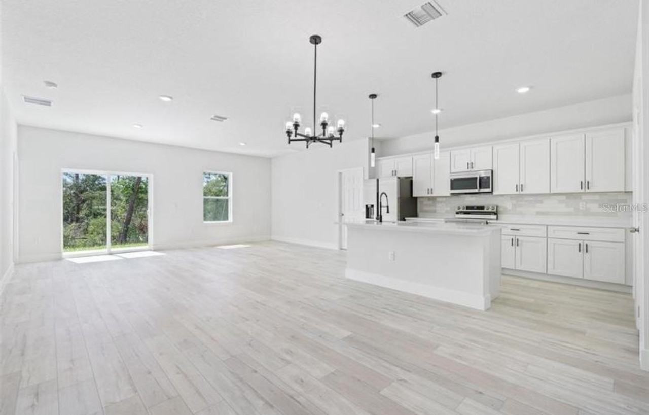 2660 Sw 162nd Street Rd - Photo 7 of 20