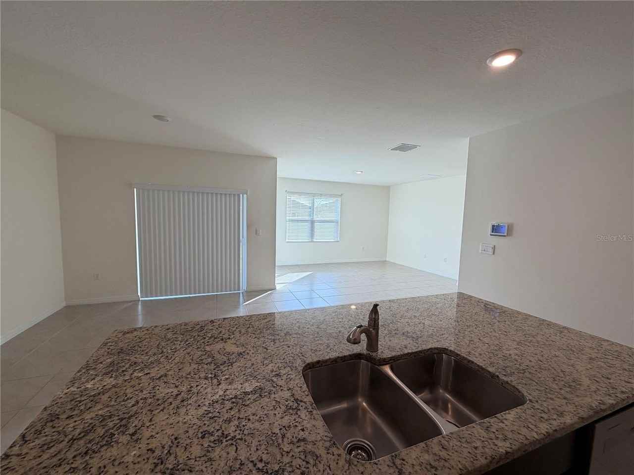 4657 Bernard Blvd - Photo 3 of 40