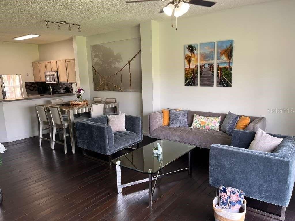 932 Park Terrace Cir - Photo 7 of 20