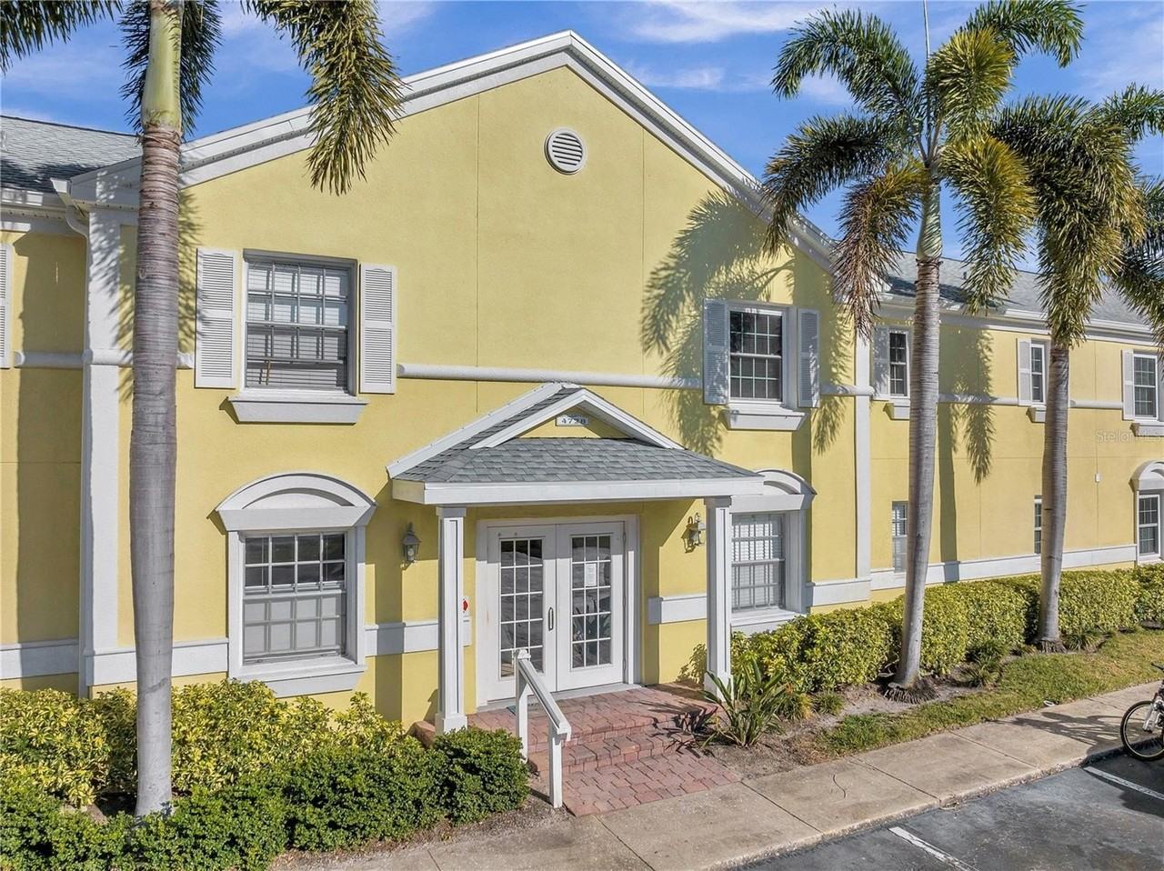 4728 Beach Dr Se #A - Photo 2 of 50