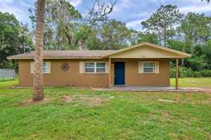 featured image of 3371 N Bay Ave